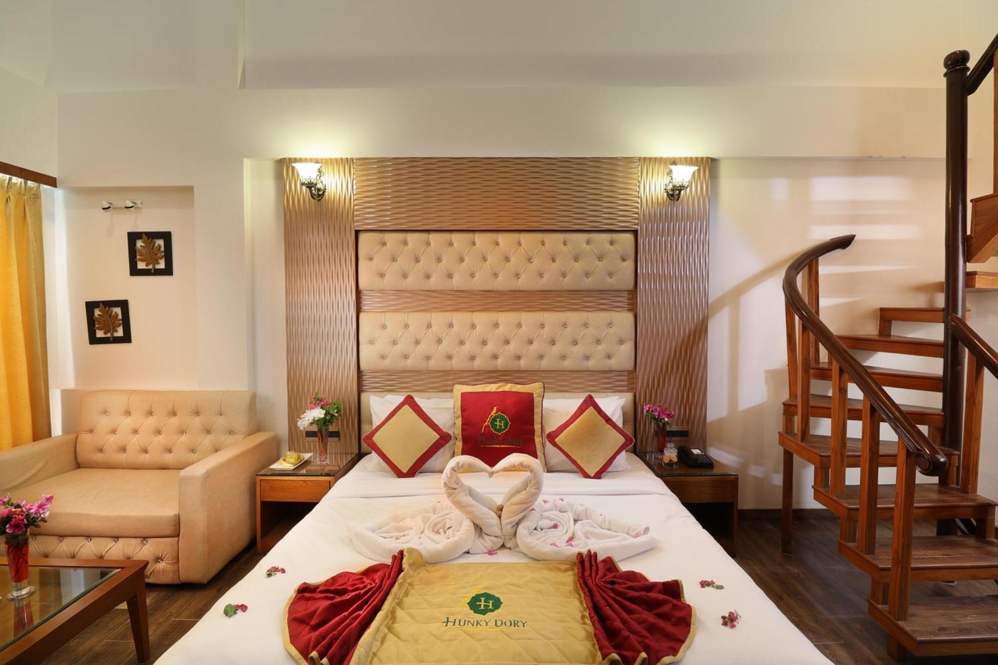Hunky Dory Resort And Spa Dhar Khurd Exterior photo